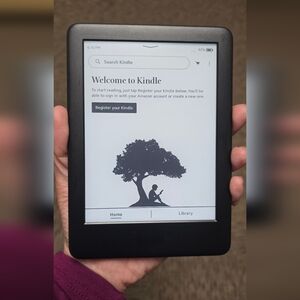 Amazon Kindle E-Reader 10th Generation, 8gb- Black